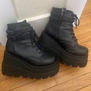 Goth platform boots